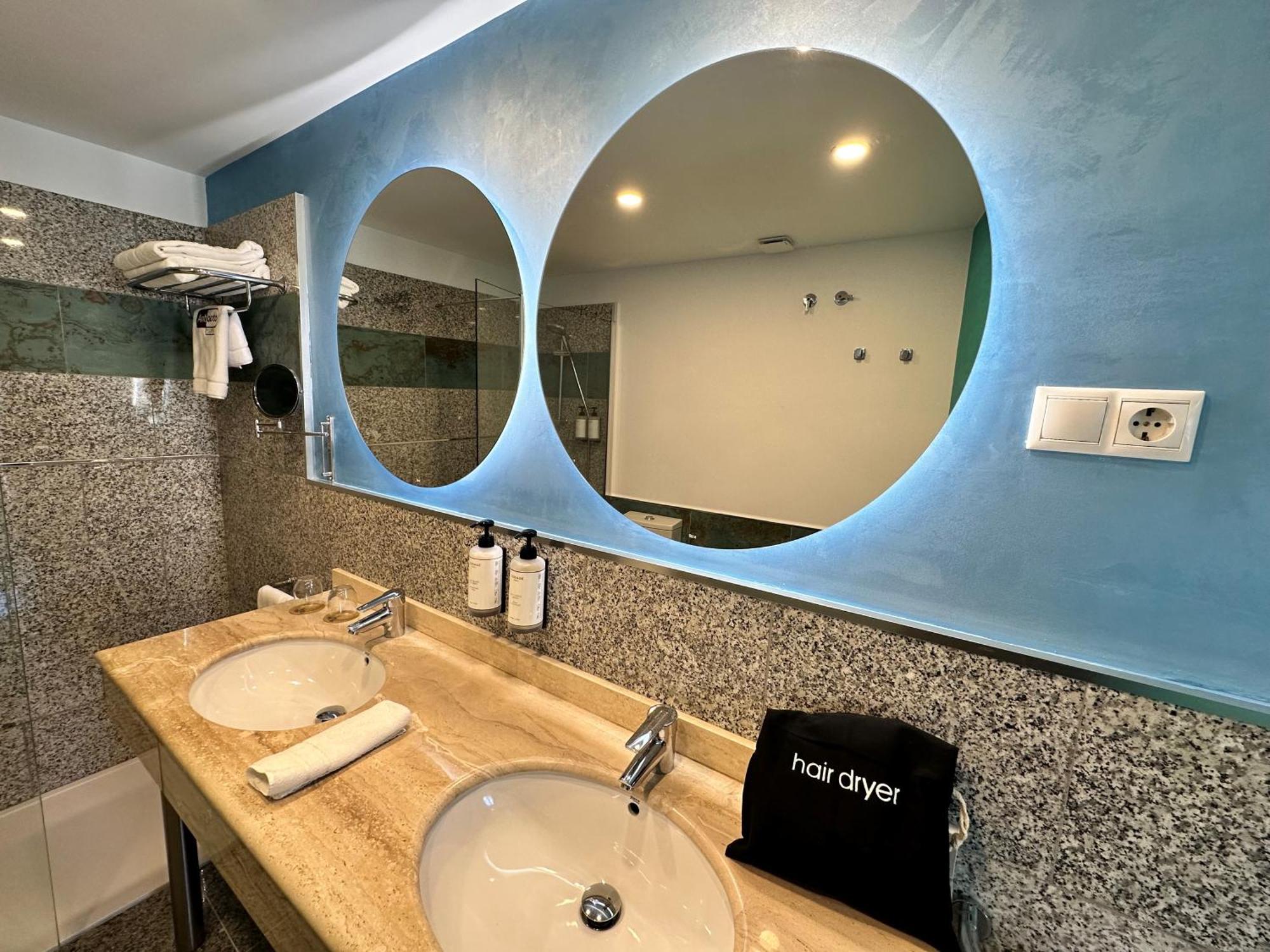 Antidoto Rooms Zocodover Check-In On Line Toledo Exterior foto